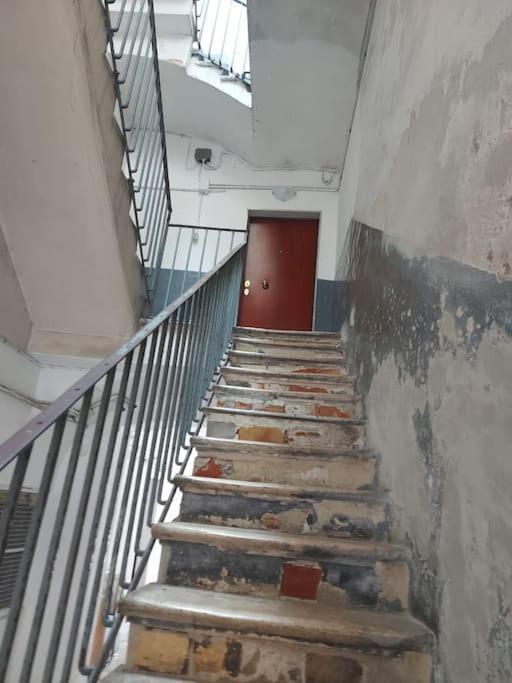 Characteristic Garibaldi Apartment Bari Exterior photo